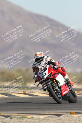 media/Oct-26-2025-Race Pace (Sun) [[c1447ca738]]/Verified/4-Turn 14 (1040am)/